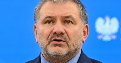 Szef MS: Polacy powinni dzisiaj stać murem za marszałkiem Czarzastym